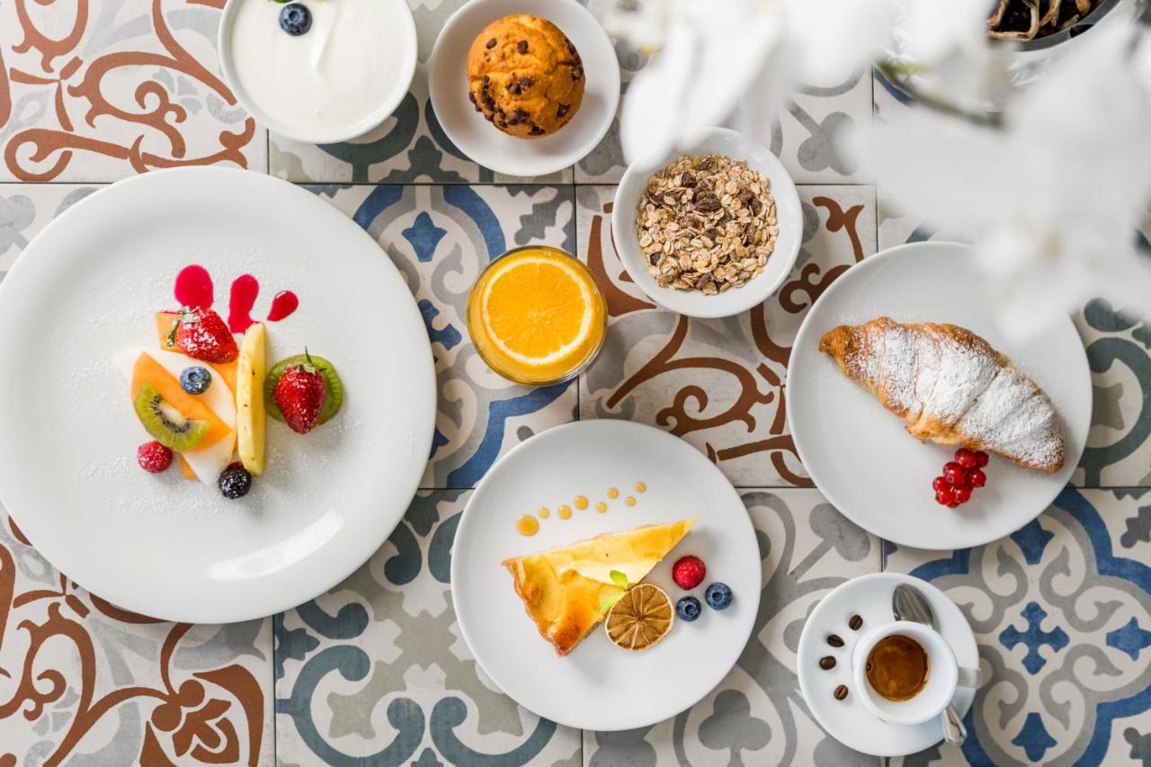 Luxor Beach Boutique Hotel Cattolica Luaran gambar